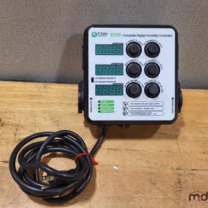 Titan Controls EOS Humidity Controller 
 UNRESERVED