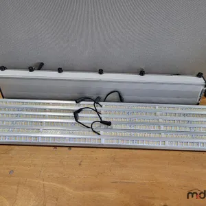 Fluence LED Grow System w/ (6) Lights 
 UNRESERVED