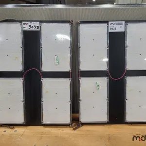 (2) Mean Well Power Supply w/ (4) Samsung Folux LED Grow Lights  
 UNRESERVED