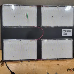 Mean Well Power Supply w/ (4) Samsung Folux LED Grow Lights  
 UNRESERVED