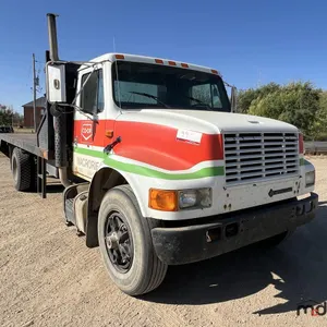 1995 International 4900 4x2 S/A Flat Deck Truck
 UNRESERVED