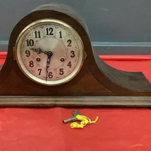 MANTEL CLOCK