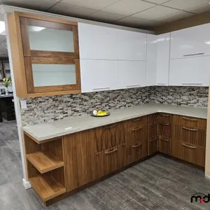 Kitchen Cabinets
 UNRESERVED