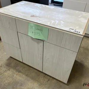 39" Base Cupboard w/ Drawers
 UNRESERVED