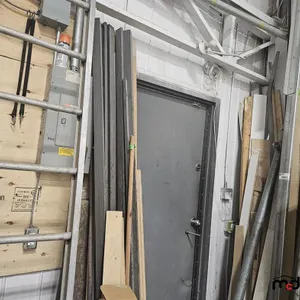 Fence Posts, Trim, Ladder and more
 UNRESERVED