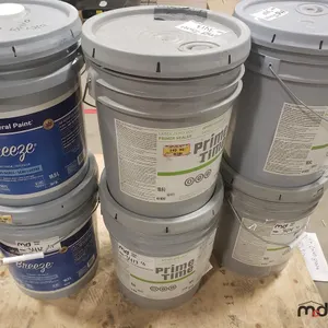 (2) Pails of Prime Time Interior Primer/ Sealer White
 UNRESERVED