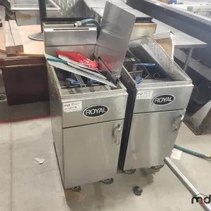 (2) Deep Fryers
 UNRESERVED