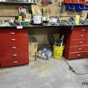 Workbench (90"x27"x38") w/ Drawers (Contents Not Included) and Vise
 UNRESERVED