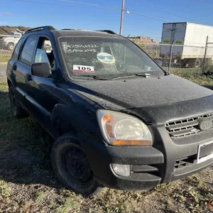 SALVAGE UNIT: 2008 Kia Sportage SUV (Black)
 UNRESERVED