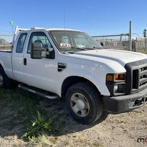SALVAGE UNIT: 2009 Ford F250 Truck (White)
 UNRESERVED