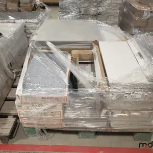 Pallet of Tiles
 UNRESERVED