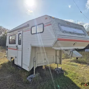1982 Okanagan 5th Wheel Camper Trailer
 UNRESERVED