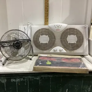 (2) FANS & IKEA LADDER