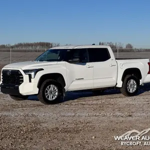 2024 TOYOTA TUNDRA SR5 CREW CAB PICKUP