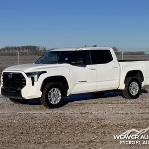 2024 TOYOTA TUNDRA SR5 CREW CAB PICKUP