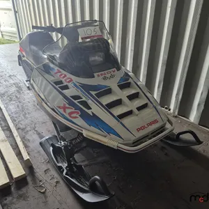 1997 Polaris Indy 700XC Snowmobile
 UNRESERVED
