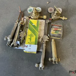 Assorted Cutting Torches, Cutting Tips, Regulators & Fitter Welder Protractor
 UNRESERVED