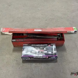 Hydraulic Port-a-Power Grill Screen & Toolbox Bumper
 UNRESERVED