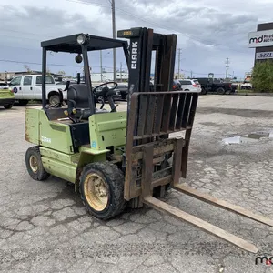 Clark GPX30 Forklift (No Propane Tank)