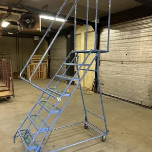 7-Step Rolling Ladder 
 UNRESERVED
