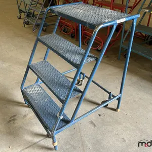 4-Step Rolling Ladder 
 UNRESERVED