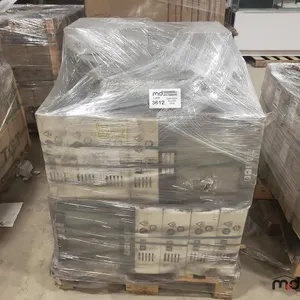 Porcelain Stoneware Misc. Tiles (Approx. 33.5"x33.5")
 UNRESERVED