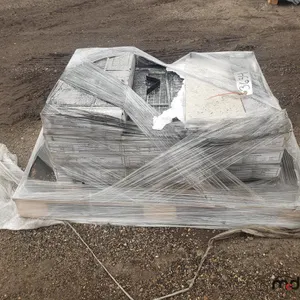 Ceramic Floor Tiles (Approx. 12"x24")
 UNRESERVED