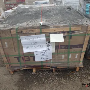 Wall Tiles (Approx. 12"x24")
 UNRESERVED