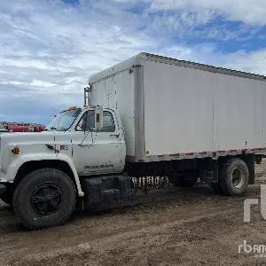 1989 GMC 7000 4x2 Pressure Washer Truck