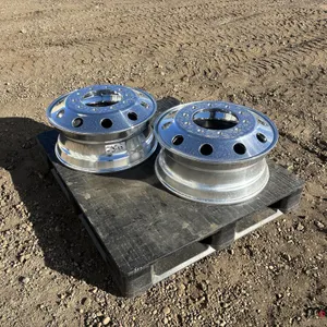 (2) 22.5 x 8.25 Factory NorthStar Polished Wheels
 UNRESERVED