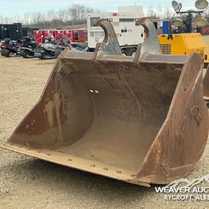 AMI 72 IN. 300 SERIES EXCAVATOR CLEAN OUT BUCKET