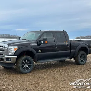 2013 FORD F350 LARIAT CREW CAB PICKUP