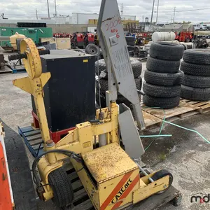 CAT Cart Mobile Crane
 UNRESERVED