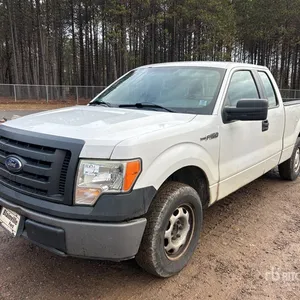 2011 Ford F-150 XL 4x2 Extended Cab Pickup