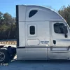 2016 Freightliner Cascadia semi truck