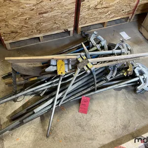 Assorted Hand Tools
 UNRESERVED
