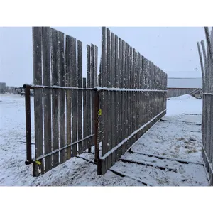 2x Bid Price, 30 ft Free Standing Windbreak Panels, with removable boards/ Slats, 15 ft wide base