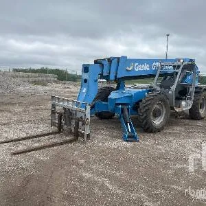 2011 Genie GTH-1056 Telehandler