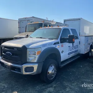 2015 Ford F-450 4x2 Crew Cab Utility Truck (Inoperable)