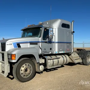 2018 Mack CHU 614 8x6 Tri/A Sleeper Truck Tractor