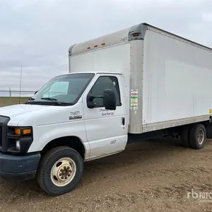 2017 Ford E-350 4x2 Moving Van Truck