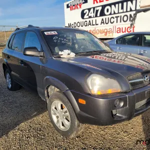 SALVAGE UNIT: 2009 Hyundai Tucson SUV  
 UNRESERVED