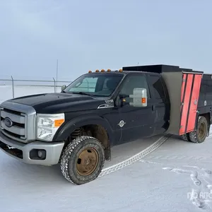 2012 Ford F-350 XLT 4x4 Extended Cab Utility Truck