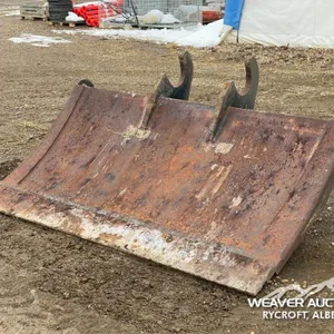 84 IN. EXCAVATOR CHUCK BLADE