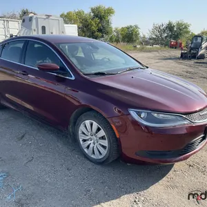2015 Chrysler 200 Car