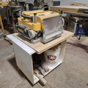 DeWalt 13" Thickness Planer
 UNRESERVED