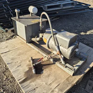 Electric Hydraulic Pump w/ Tank
 UNRESERVED