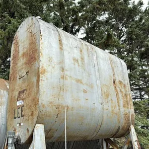 Fuel tank on stand