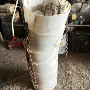 Poly auger spout