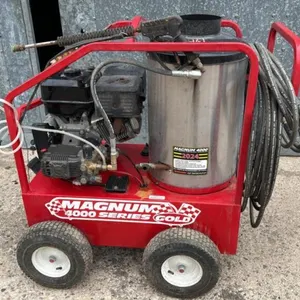 MAGNUM GOLD 4000 Series hot water pressure washer